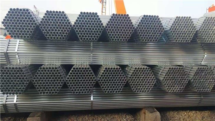 ERW Steel Pipes With ASTM A53 API 5L Gr B Material